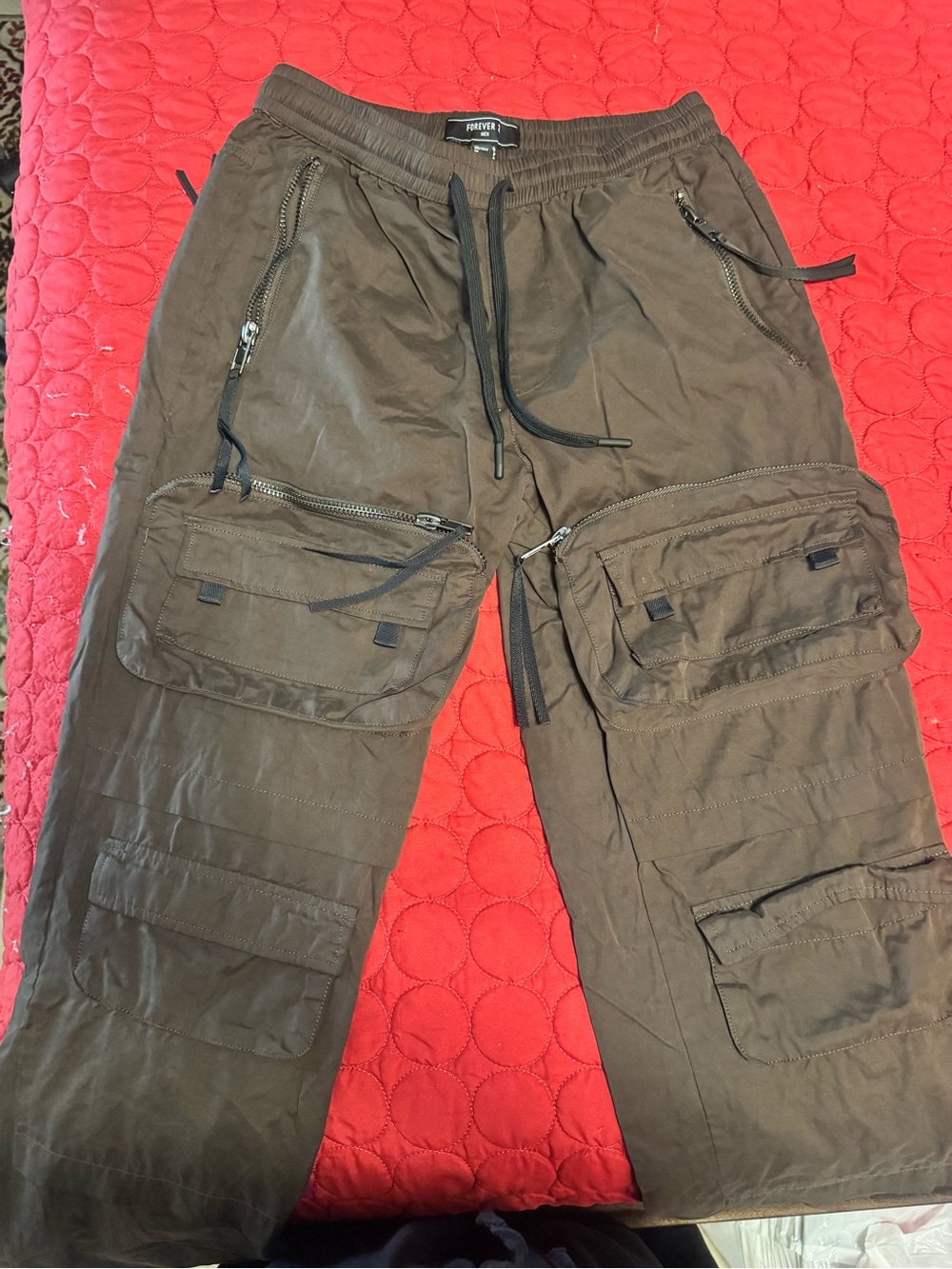 Forever 21 Men's Olive Brown Cargo Pants with Multiple Pockets